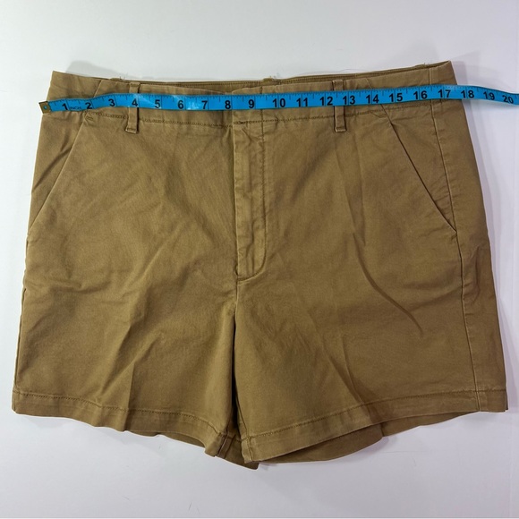 Banana Republic Authentic Chino Flat Front Short - whiskey, size 12 - Picture 9 of 12